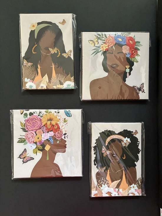 Other - Brown Girls wall decor set